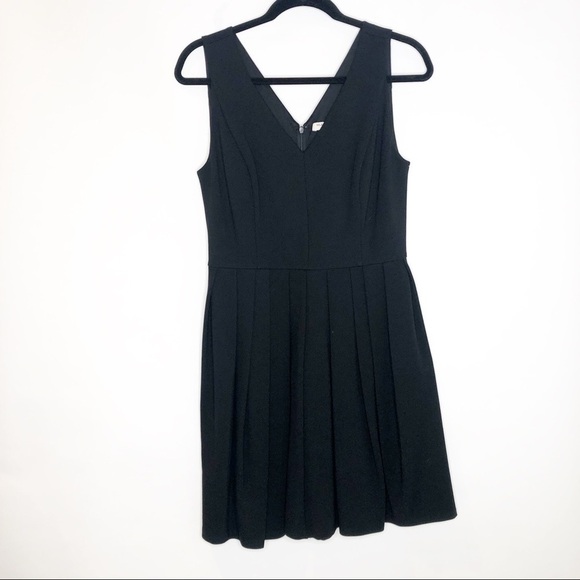 Halston | V-Neck LBD Dress - Picture 2 of 10